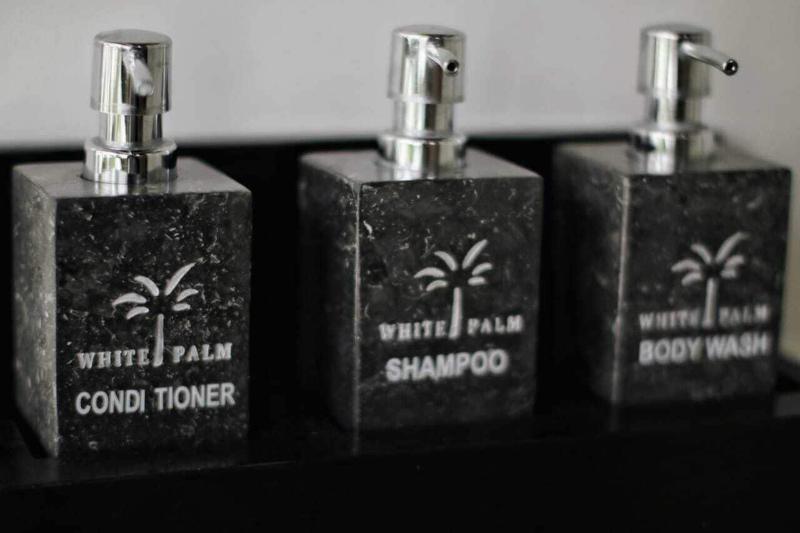 White Palm Hotel Bali - Oda
