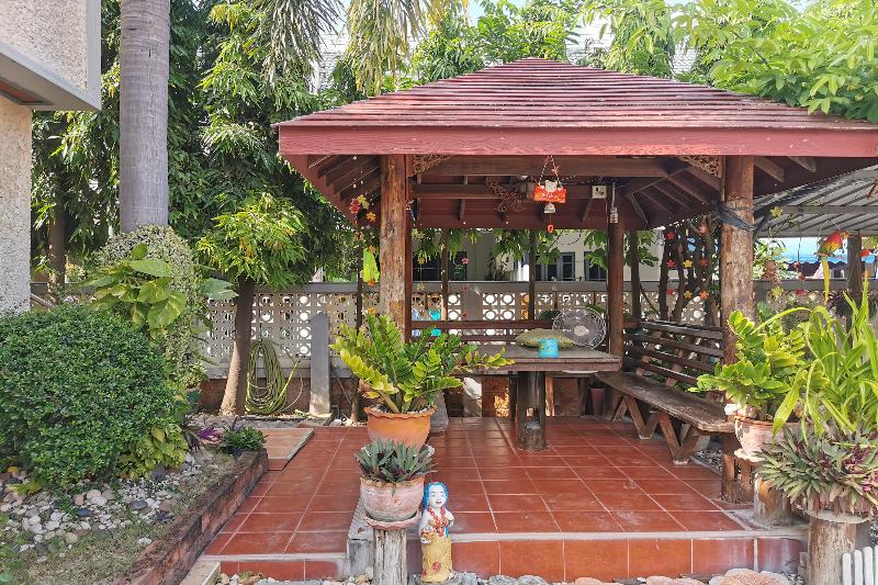 Samiya Guesthouse by ZUZU - Genel