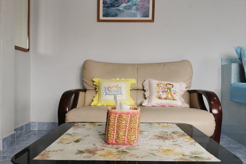 Samiya Guesthouse by ZUZU - Oda