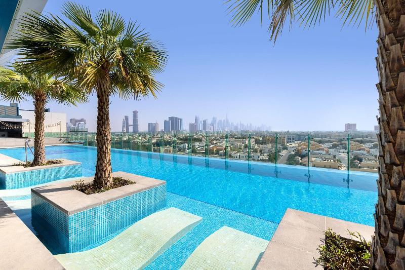 Element Al Mina, Dubai - Havuz