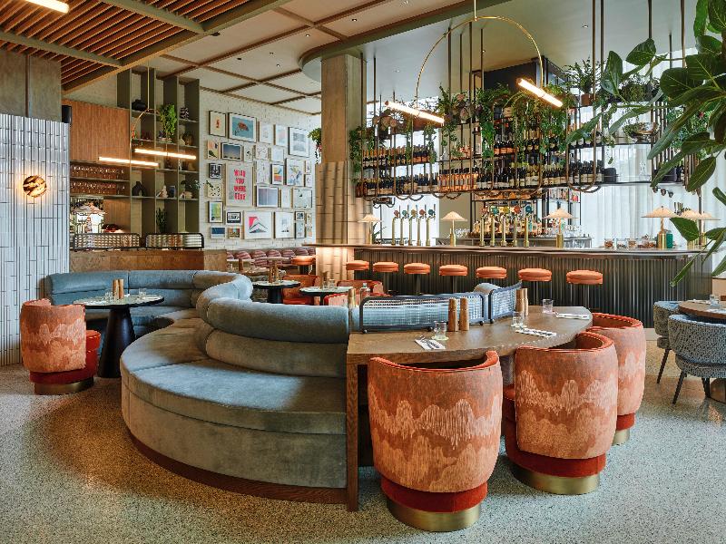 Tribe London Canary Wharf - Bar