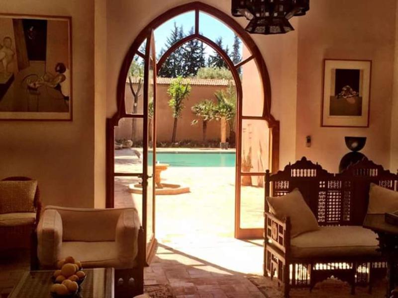 Palais Musee Claudio Bravo - Genel