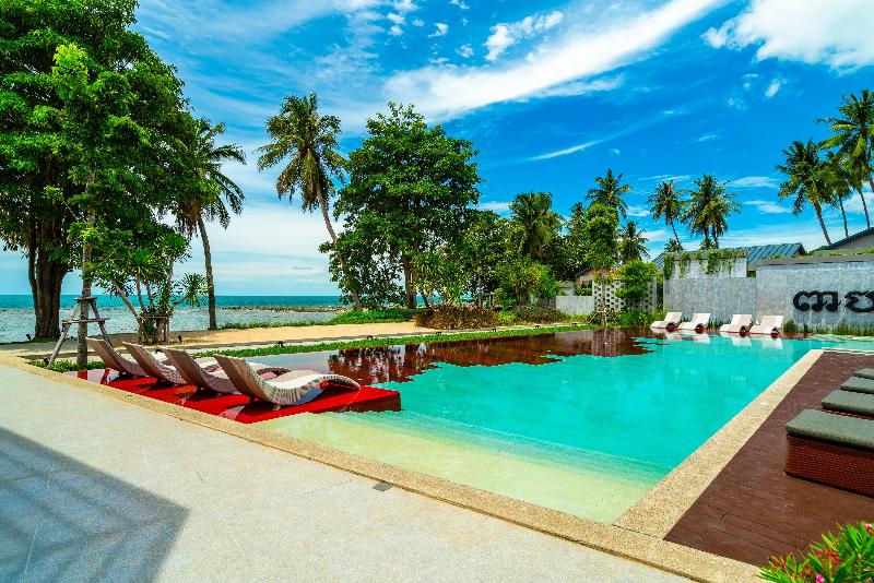 Thai Fight Hotel - Havuz