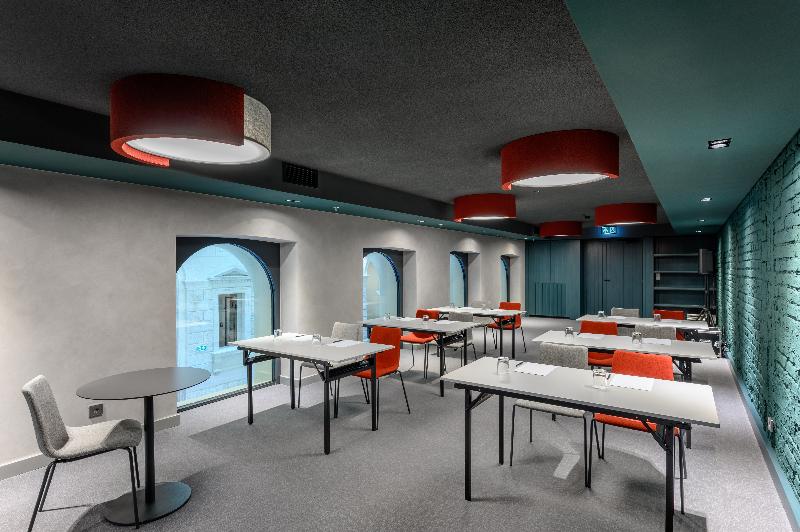 Hotel Oktogon Haggenmacher by Continental Group - Toplantı