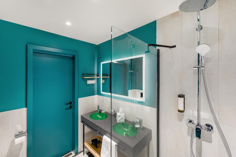 Hotel Oktogon Haggenmacher by Continental Group - Oda