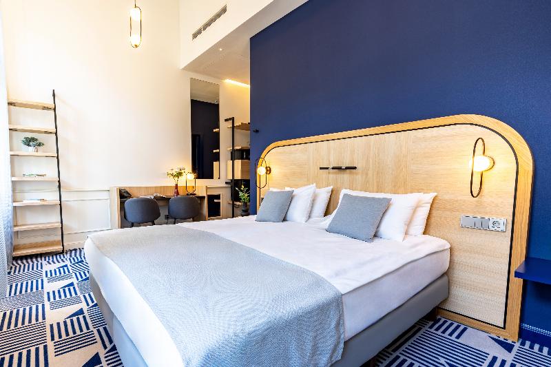 Hotel Oktogon Haggenmacher by Continental Group - Oda