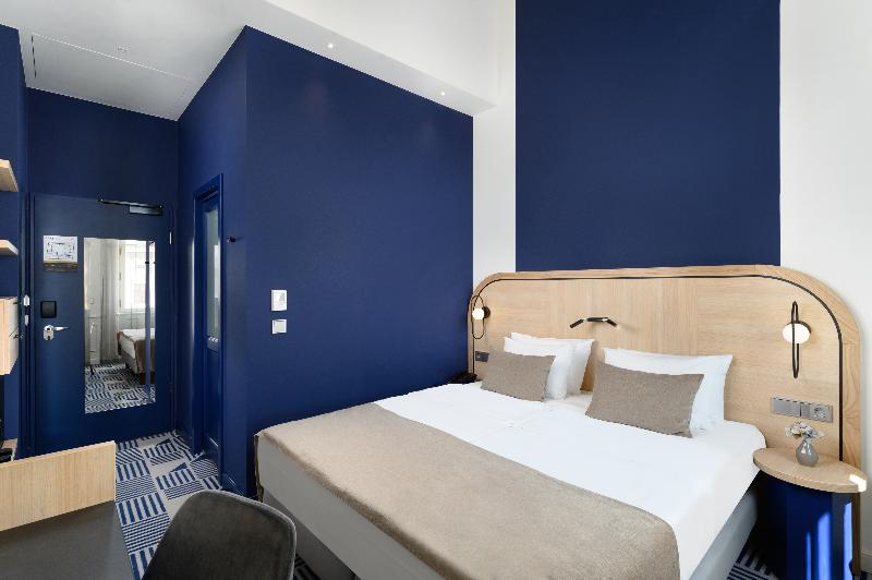 Hotel Oktogon Haggenmacher by Continental Group - Oda