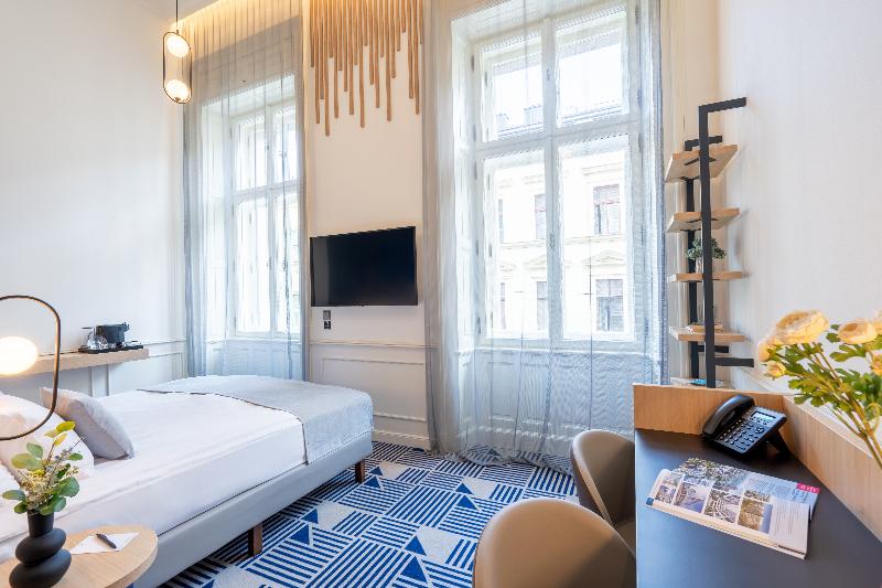 Hotel Oktogon Haggenmacher by Continental Group - Oda