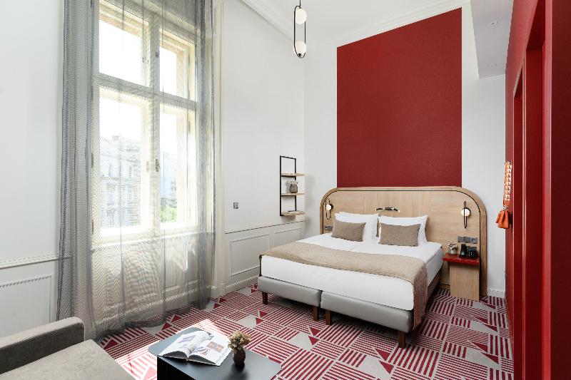 Hotel Oktogon Haggenmacher by Continental Group - Oda