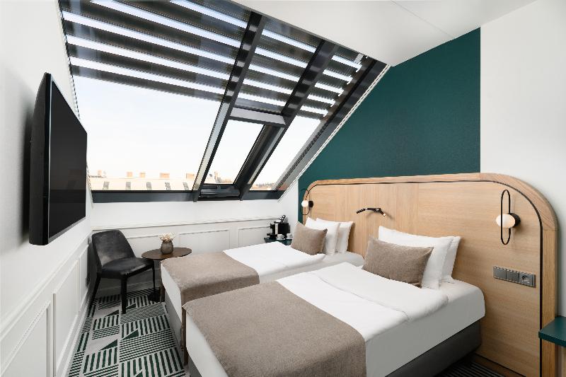 Hotel Oktogon Haggenmacher by Continental Group - Oda