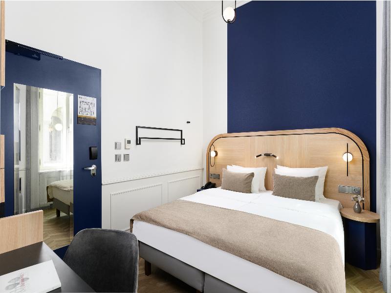 Hotel Oktogon Haggenmacher by Continental Group - Oda