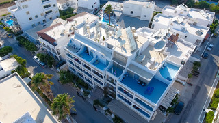 Agrelli Hotel & Suites