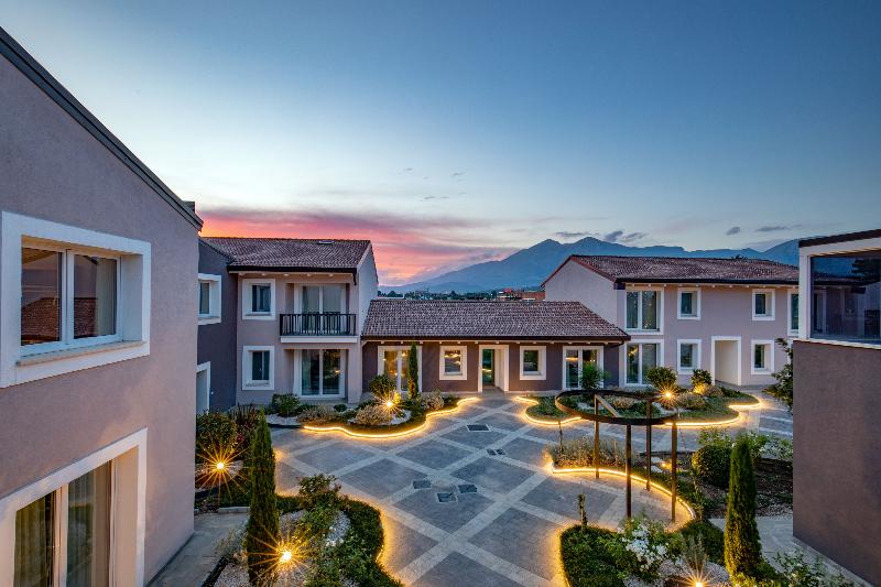 Della Piana - Genel