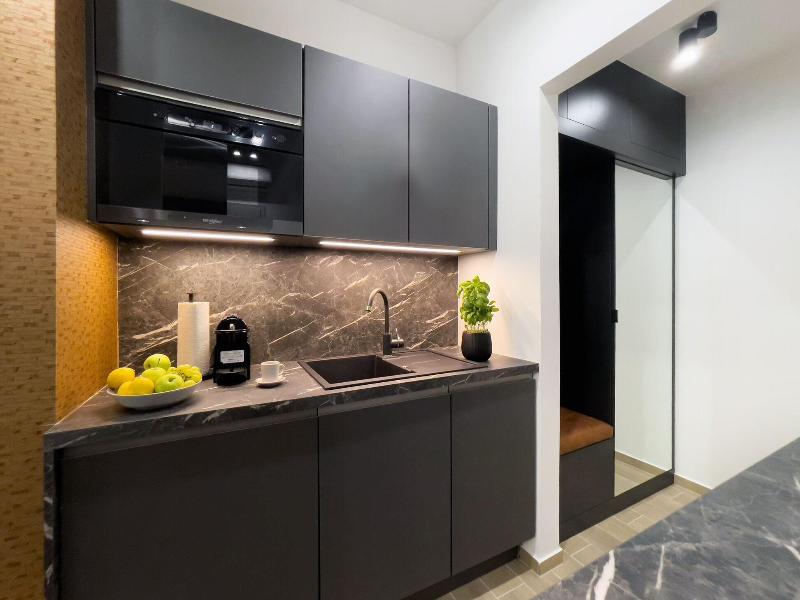 Hotel Emerald & Suites by Continental Group - Oda