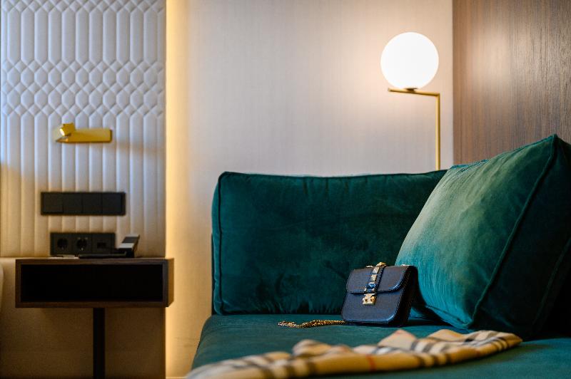 Hotel Emerald & Suites by Continental Group - Oda
