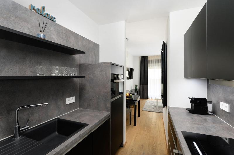 Hotel Emerald & Suites by Continental Group - Oda
