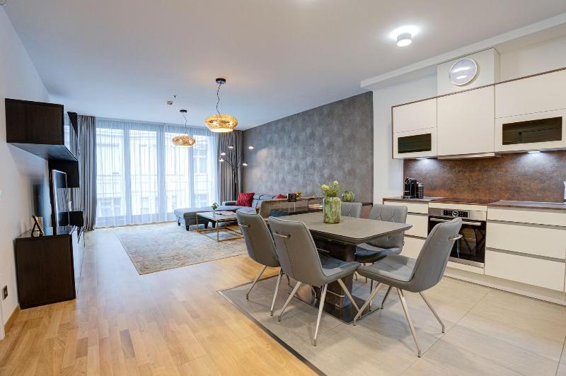 Hotel Emerald & Suites by Continental Group - Oda