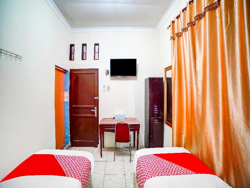 OYO 91199 Felicia Homestay - Oda