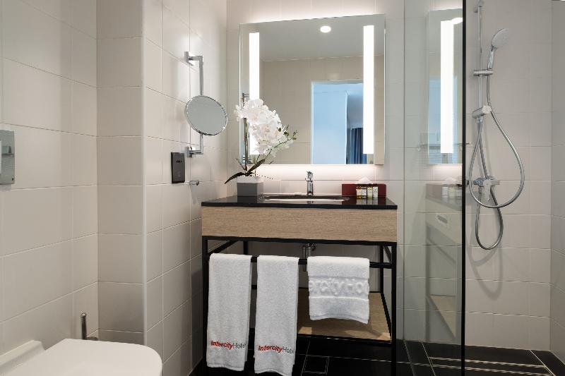 IntercityHotel Muscat - Oda