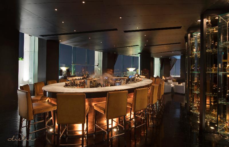 Tower Club at Lebua - Bar
