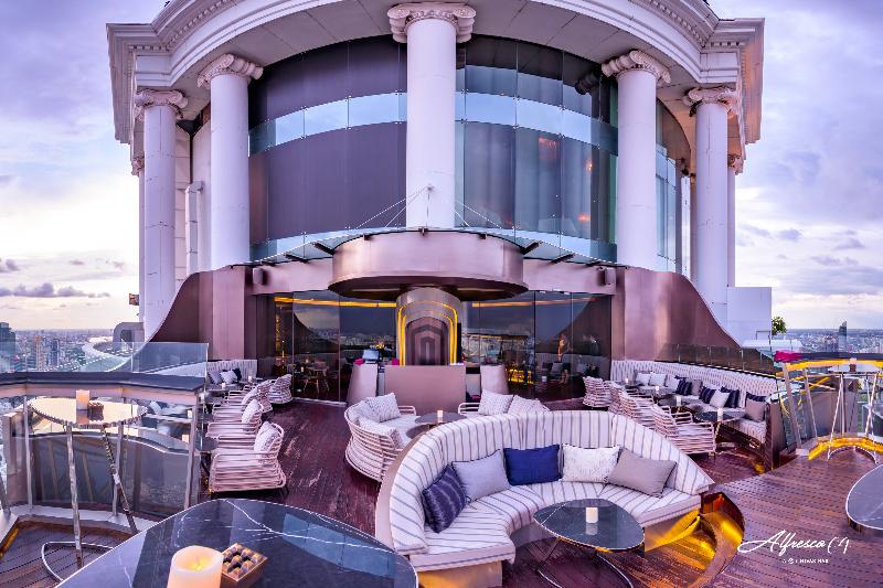 Tower Club at Lebua - Bar