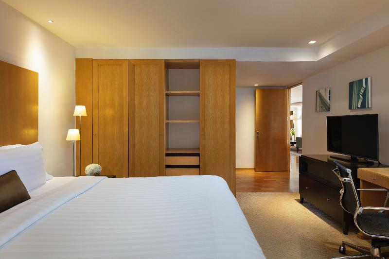 Tower Club at Lebua - Oda