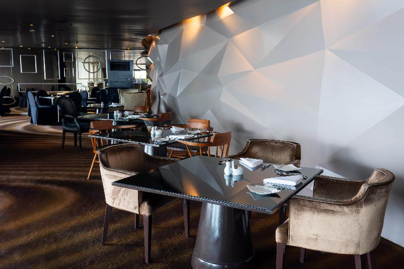 Tower Club at Lebua - Oda