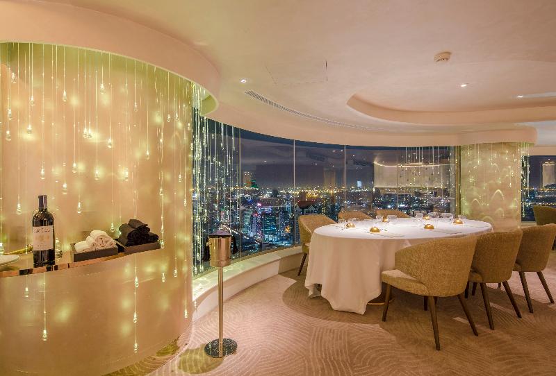 Tower Club at Lebua - Restoran