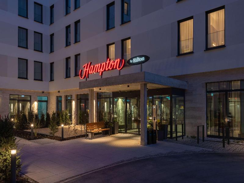 Hampton by Hilton Munich City North - Genel