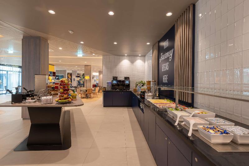 Hampton by Hilton Munich City North - Restoran
