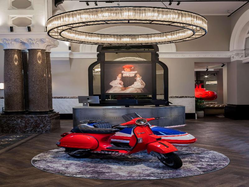 Radisson RED Hotel Liverpool - Lobi