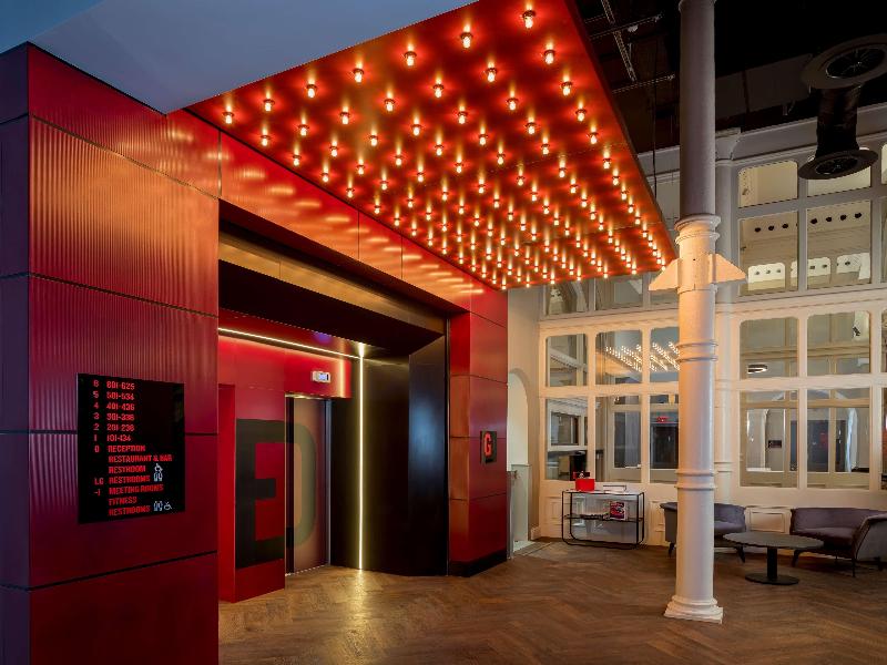 Radisson RED Hotel Liverpool - Lobi