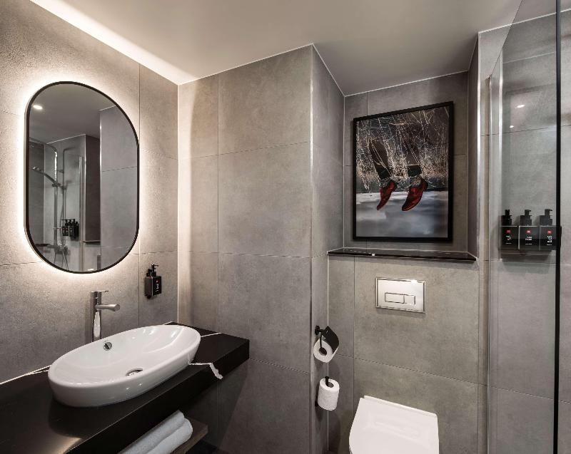 Radisson RED Hotel Liverpool - Oda