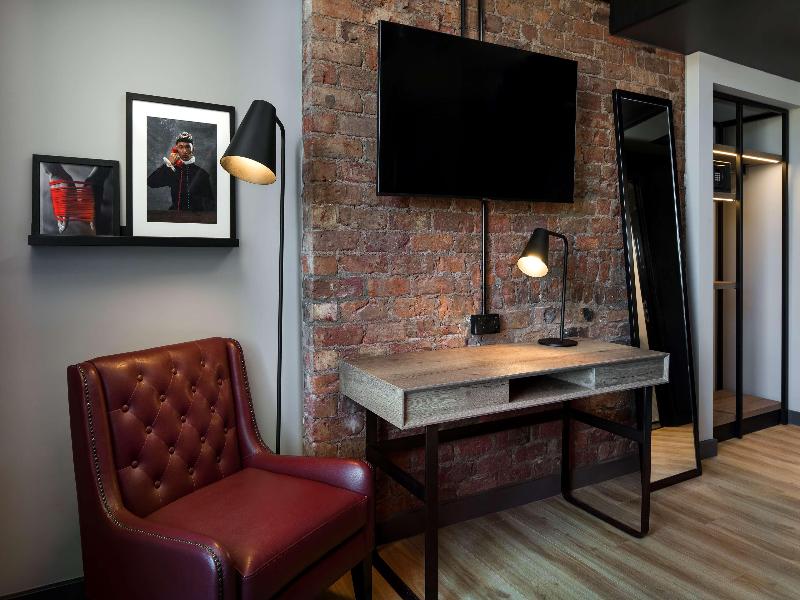 Radisson RED Hotel Liverpool - Oda