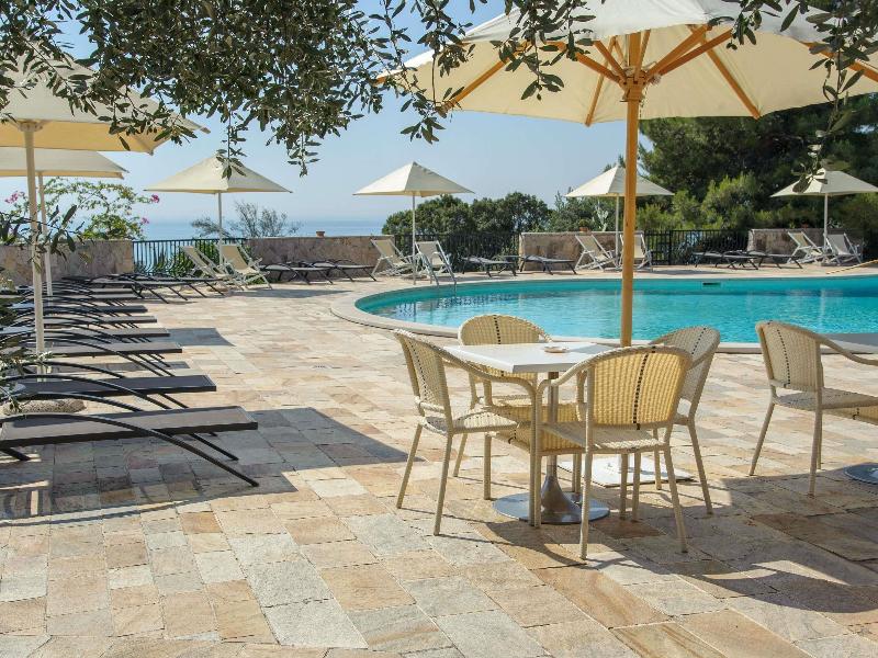 Hotel Baia Delle Zagare - Havuz