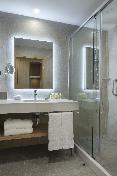 DoubleTree by Hilton Plovdiv Center oda fotoğrafı