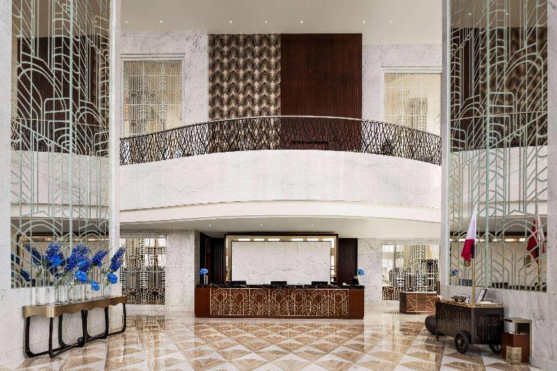 Wyndham Grand Doha West Bay beach - Lobi