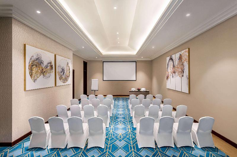 Wyndham Grand Doha West Bay beach - Toplantı