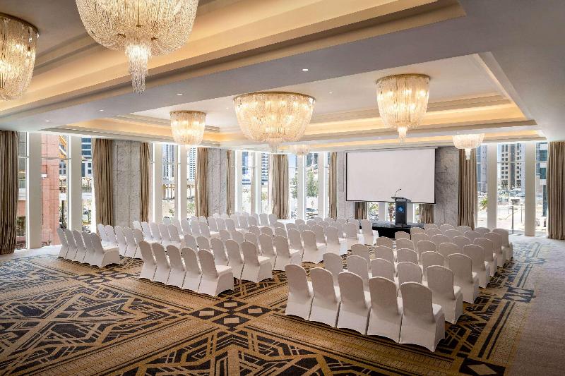 Wyndham Grand Doha West Bay beach - Toplantı