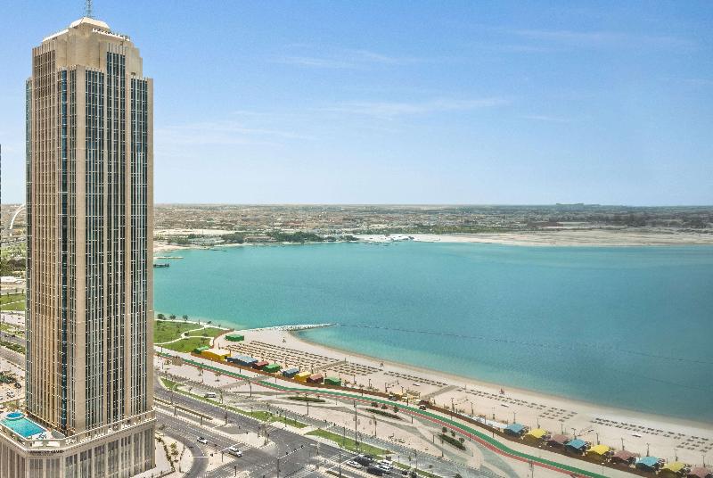 Wyndham Grand Doha West Bay beach - Genel