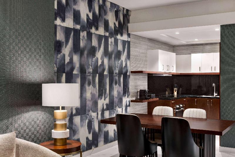 Wyndham Grand Doha West Bay beach - Oda