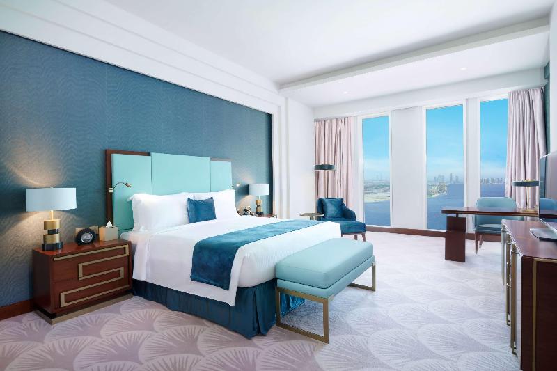Wyndham Grand Doha West Bay beach - Oda