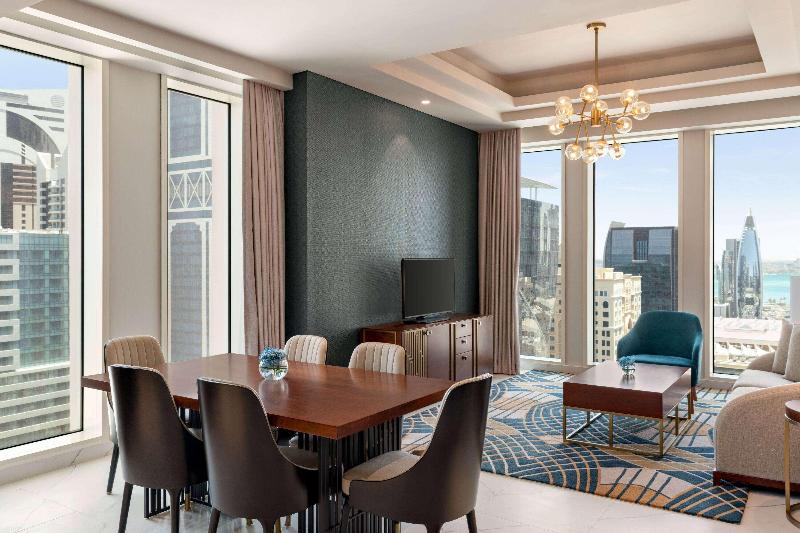 Wyndham Grand Doha West Bay beach - Oda