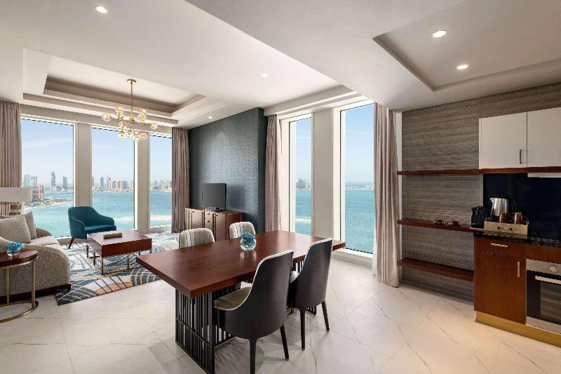 Wyndham Grand Doha West Bay beach - Oda