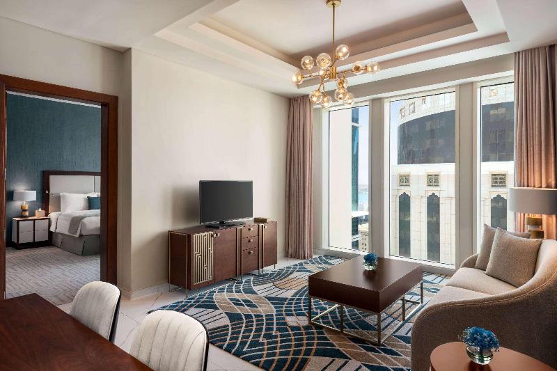 Wyndham Grand Doha West Bay beach - Oda