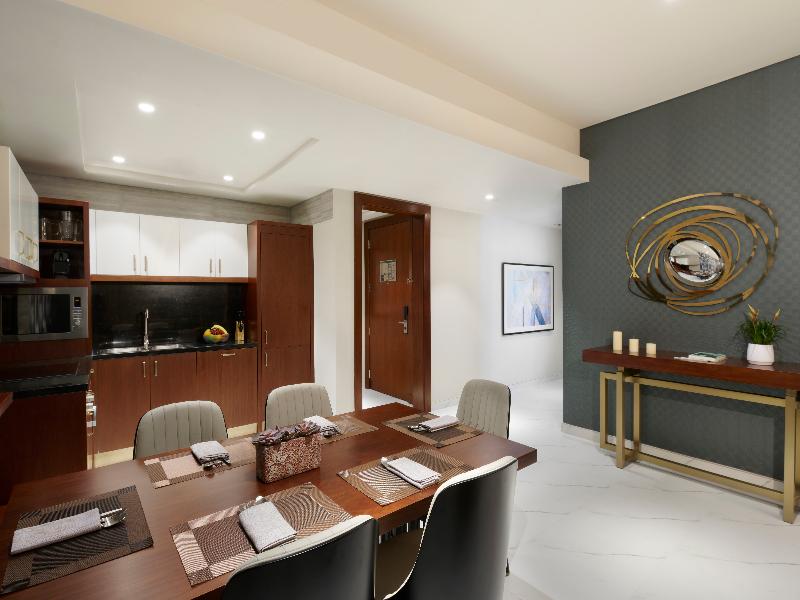 Wyndham Grand Doha West Bay beach - Oda