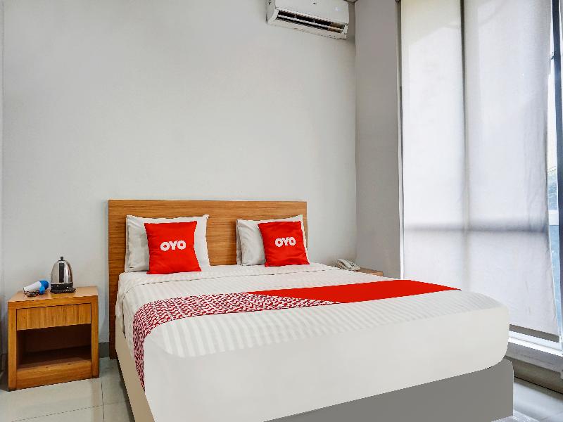 Super OYO Capital O 91140 Ayodya Kebon Jeruk - Oda