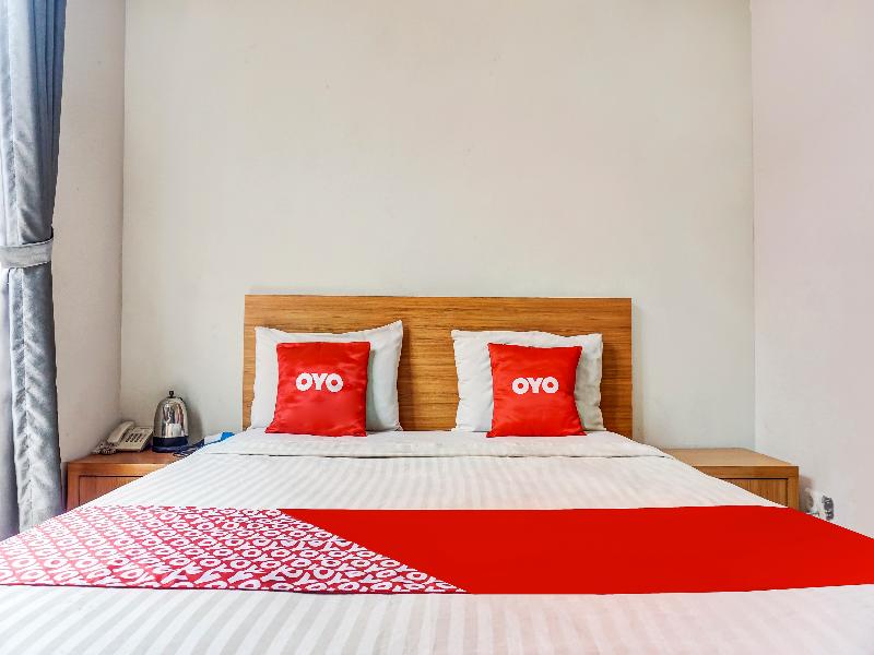Super OYO Capital O 91140 Ayodya Kebon Jeruk - Oda