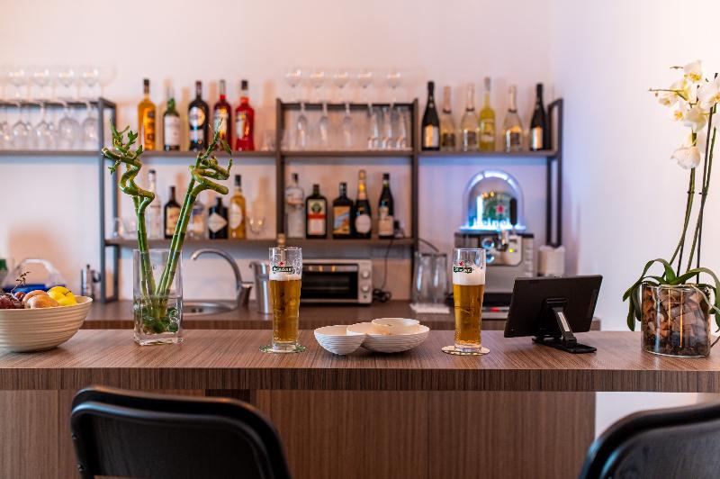 Neocore Boutique Hotel - Bar