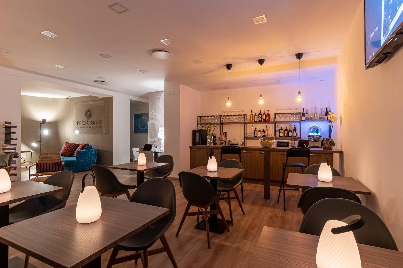 Neocore Boutique Hotel - Lobi